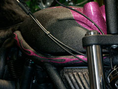 Raggrinzante Riloplast su componenti di moto